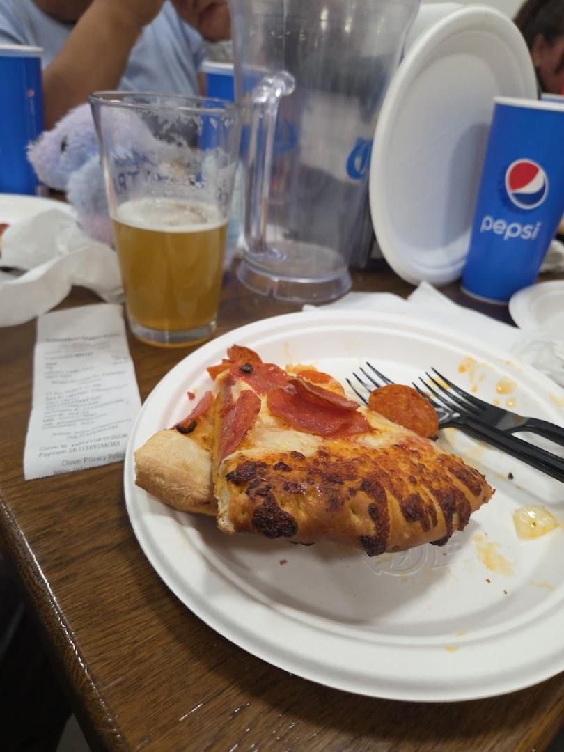 Corsaros Family Pizza